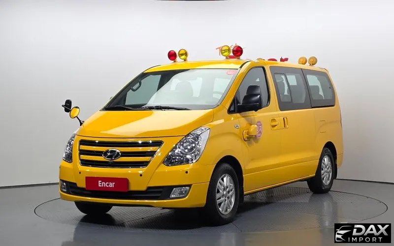 Hyundai Starex Guard car of children
