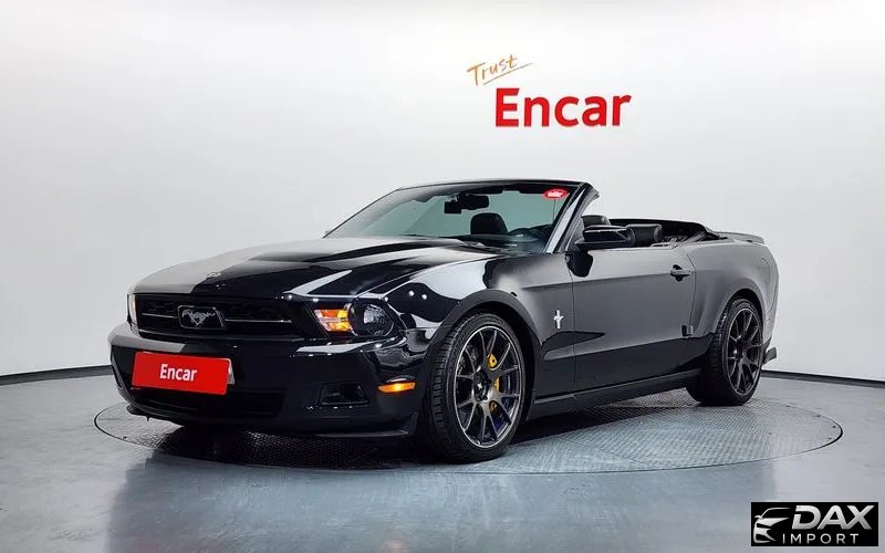 Ford Mustang Convertible
