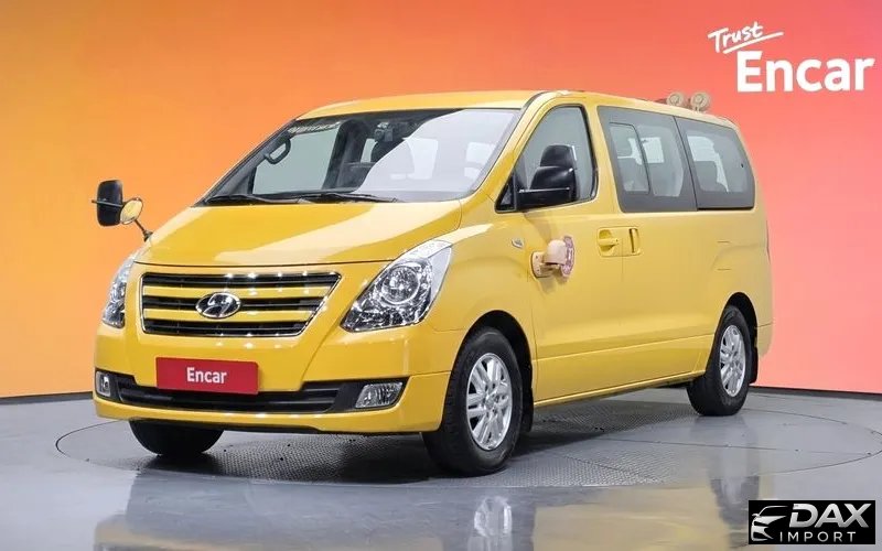 Hyundai Starex Guard car of children