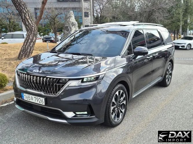 Kia Canival Gasoline 7-Seater Signature