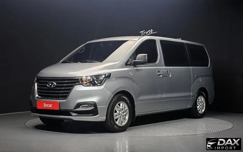 Hyundai Starex Van 5-Seater