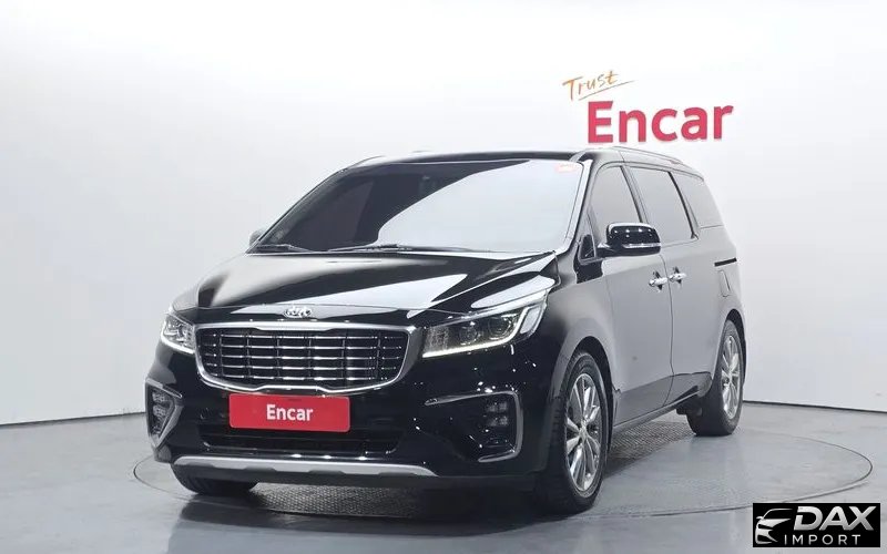 Kia Canival 9-Seater Luxury