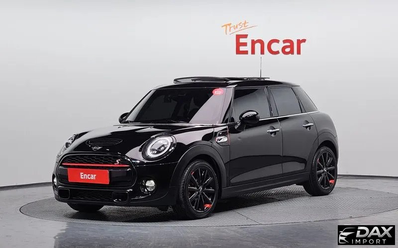 Mini Cooper 5Door Standard