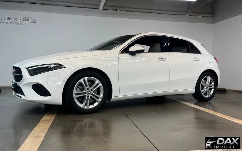 Mercedes-Benz A-Class A220 Hatchback