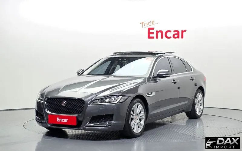 Jaguar XF 25t Portfolio