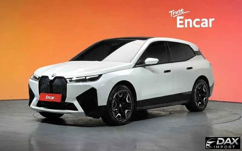 BMW iX xDrive50 Sports Plus