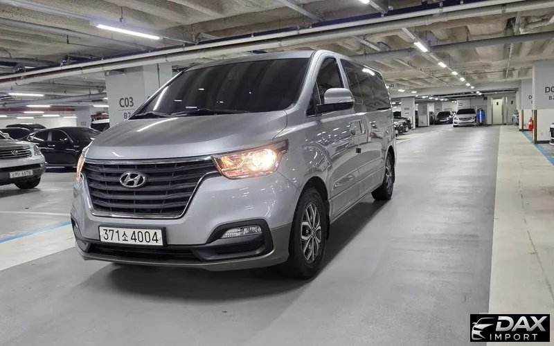 Hyundai Starex Urban 9-Seater