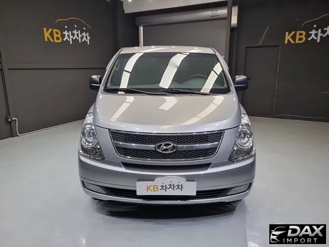 Hyundai Starex 5-Seater VAN