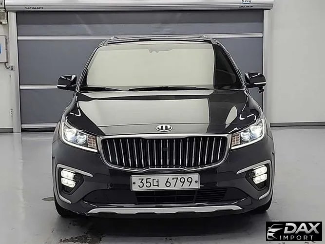 Kia Canival Gasoline 9-Seater Noblesse Special