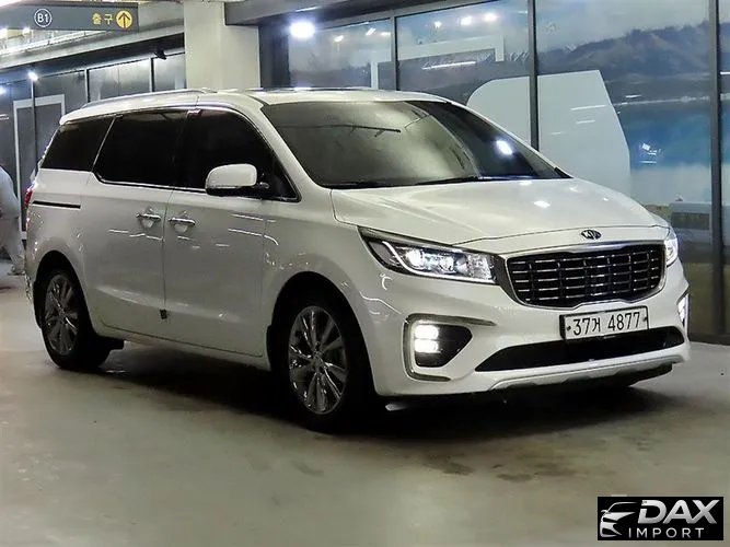 Kia Canival 7-Seater Limousine