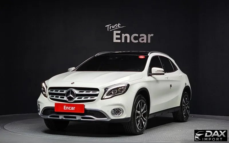 Mercedes-Benz GLA-Class GLA250 4MATIC