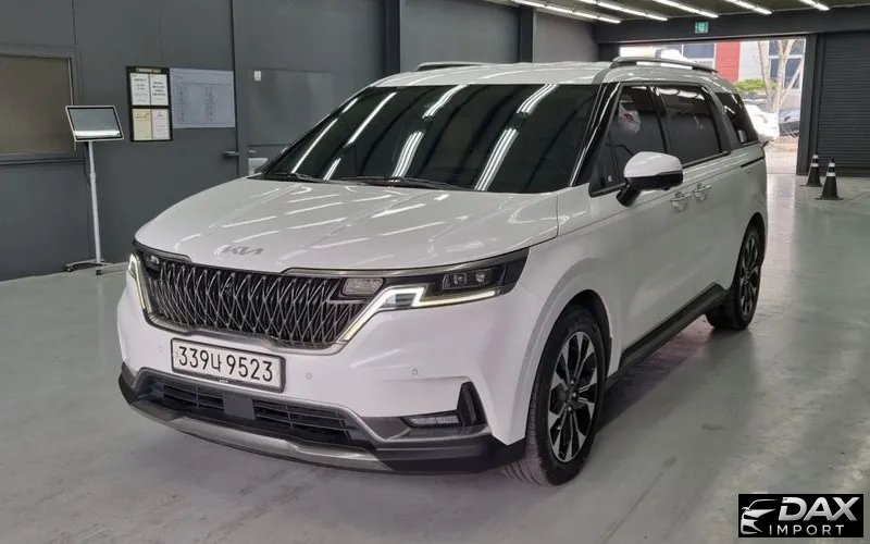 Kia Canival 9-Seater Signature