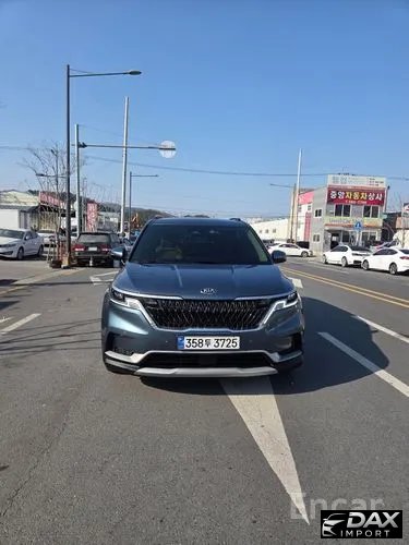 Kia Canival 9-Seater Prestige