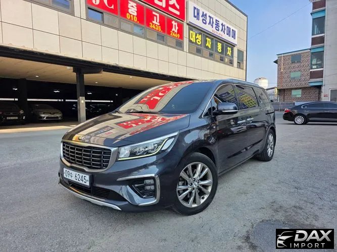 Kia Canival 9-Seater Prstige