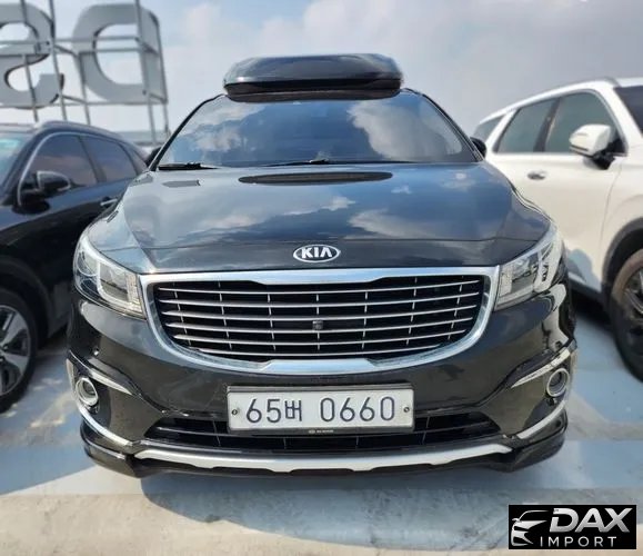 Kia Canival Gasoline 7-seater Hi-Limousine
