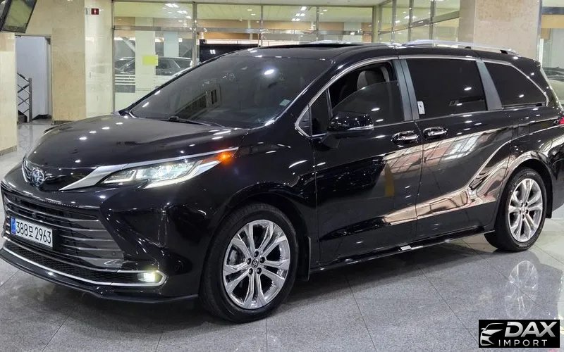 Toyota Sienna 2.5 Hybrid 2WD
