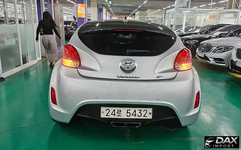 Hyundai Veloster Unique