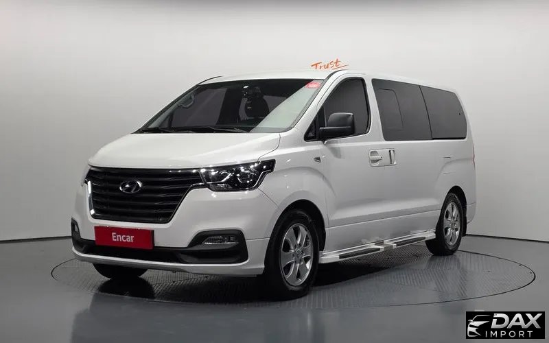 Hyundai Starex Urban 9-Seater