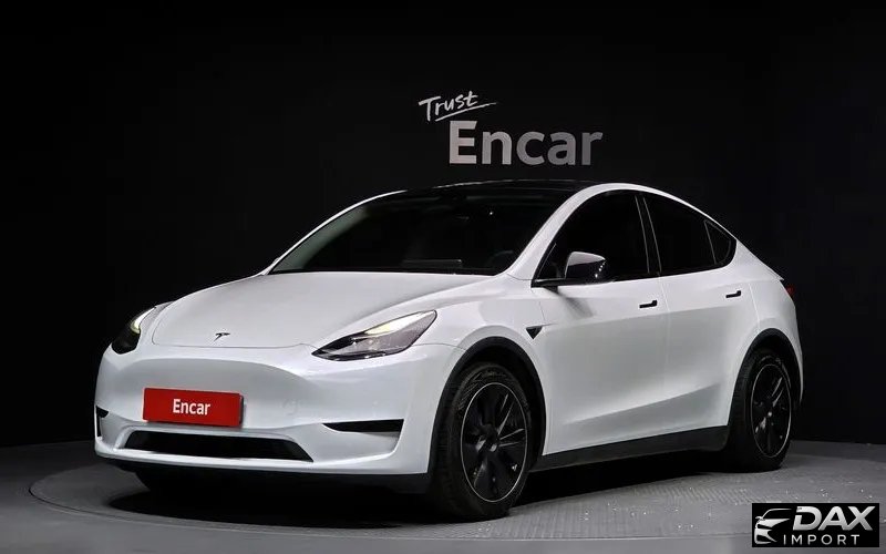 Tesla Model Y RWD
