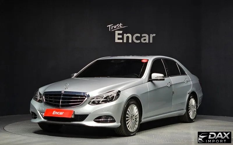 Mercedes-Benz E-Class E300 Elegance