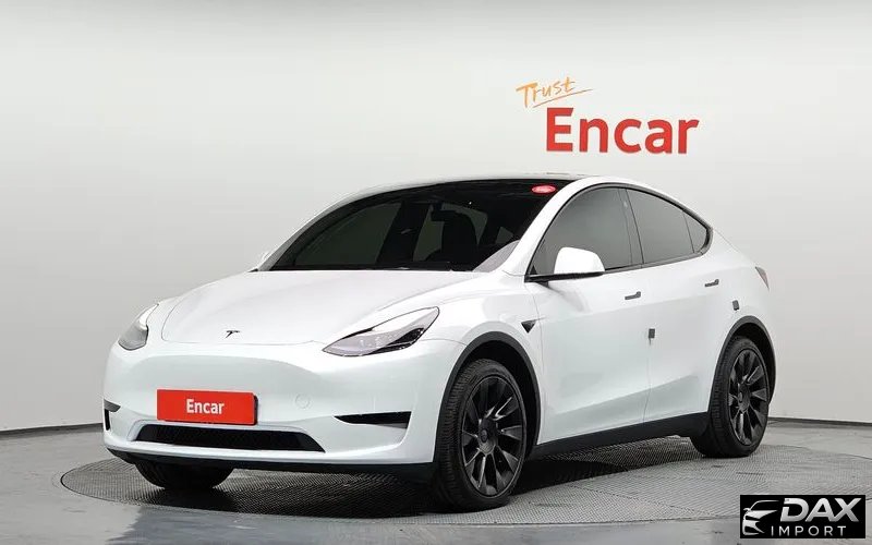 Tesla Model Y RWD
