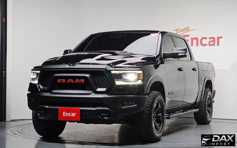 Dodge Ram Pick Up 5.7