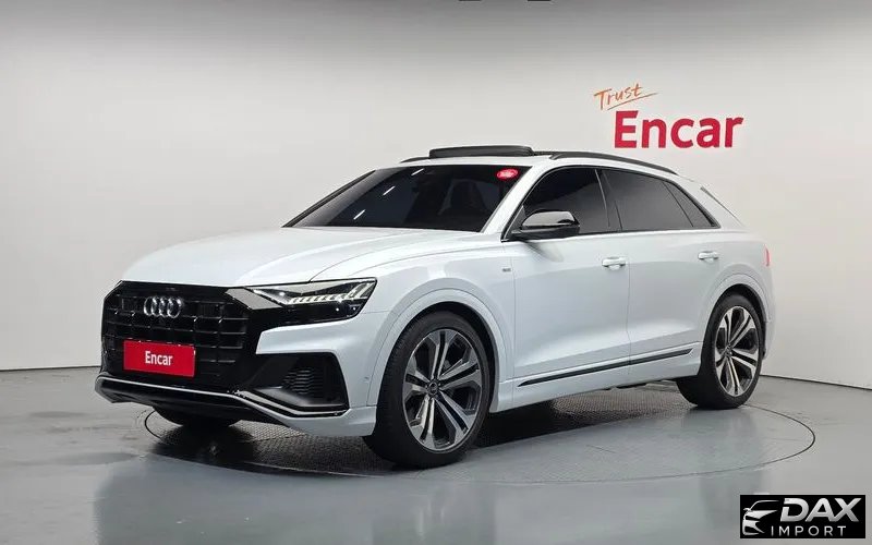 Audi Q8 55 TFSI Quattro Premium