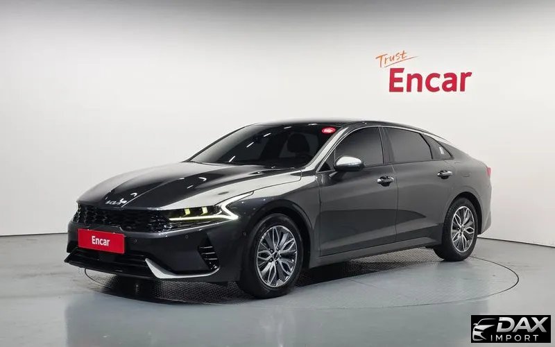 Kia K5 Signature