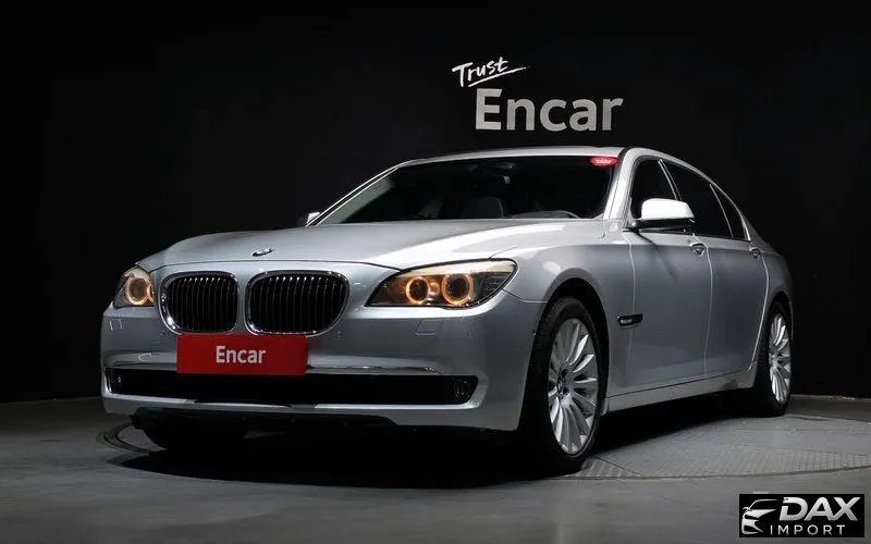 BMW 7-Series 740Li