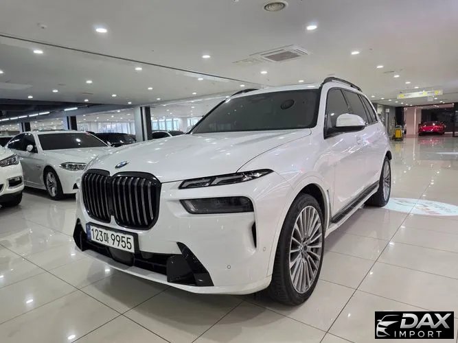 BMW X7 xDrive 40i Design Pure Excellence 6-Seater