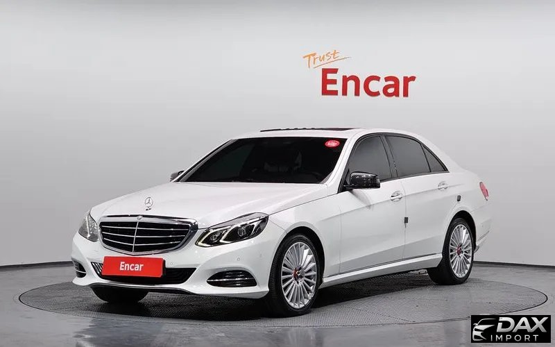 Mercedes-Benz E-Class E300 Elegance