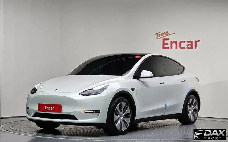 Tesla Model Y Long Range AWD