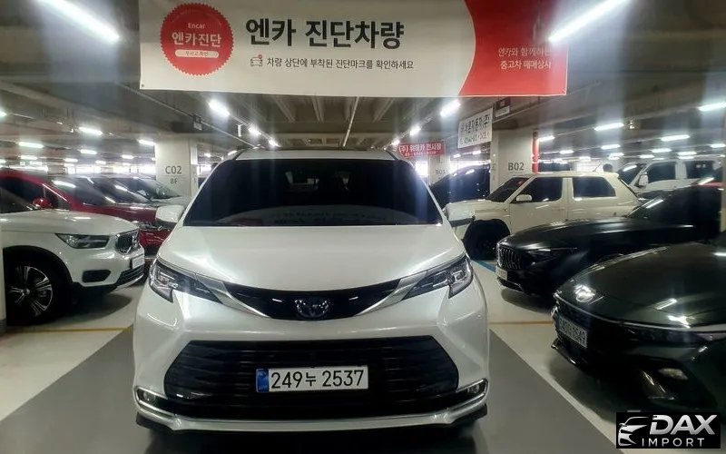 Toyota Sienna 2.5 Hybrid AWD