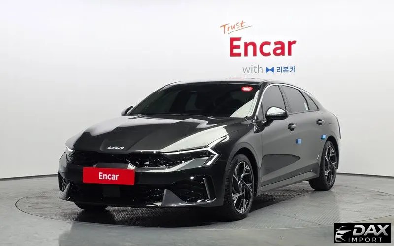 Kia K5 Signature