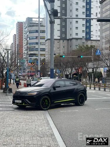 Lamborghini Urus 4.0 V8