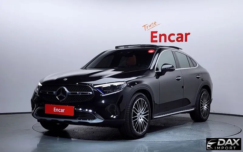 Mercedes-Benz GLC-Class GLC300 4MATIC Avnatgarde Coupe