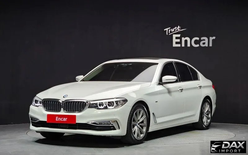 BMW 5-Series 520i Luxury