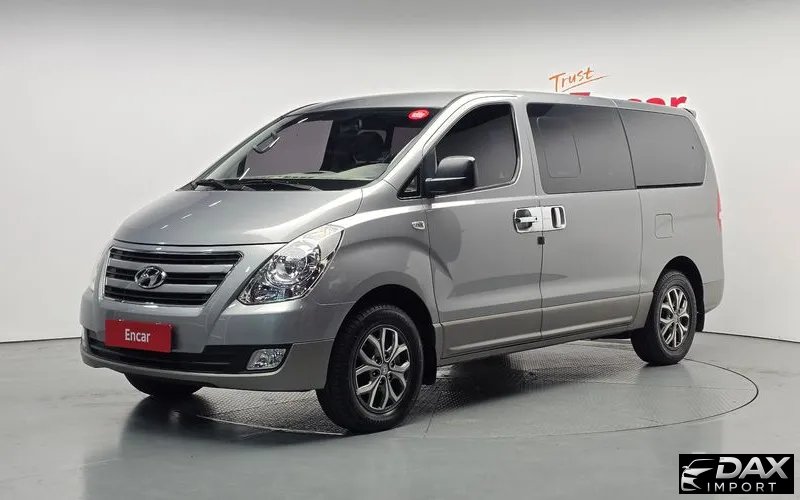 Hyundai Starex 12-Seater Wagon