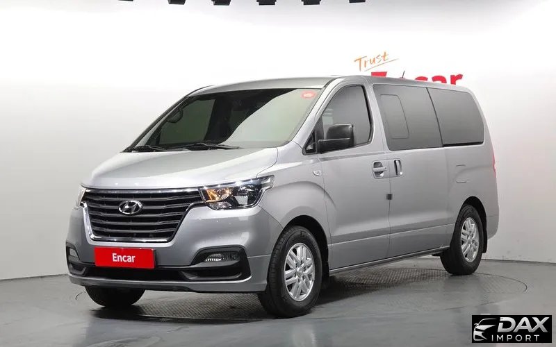 Hyundai Starex Van 5-Seater