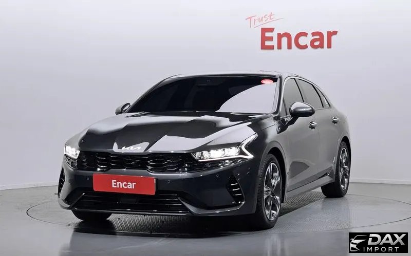 Kia K5 Signature