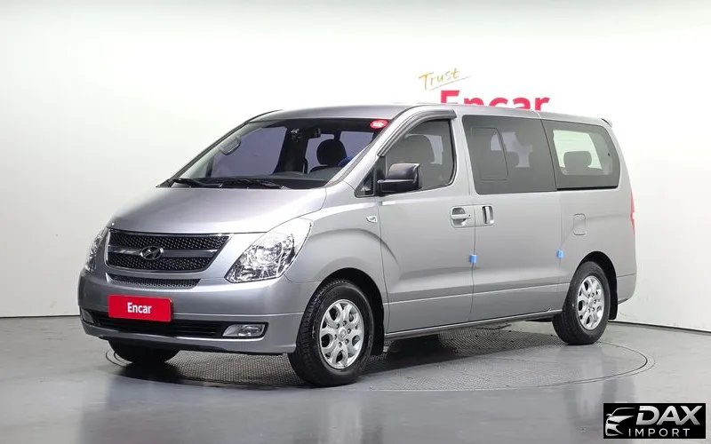 Hyundai Starex 11-Seater Wagon