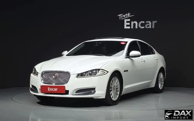 Jaguar XF 2.0 Luxury