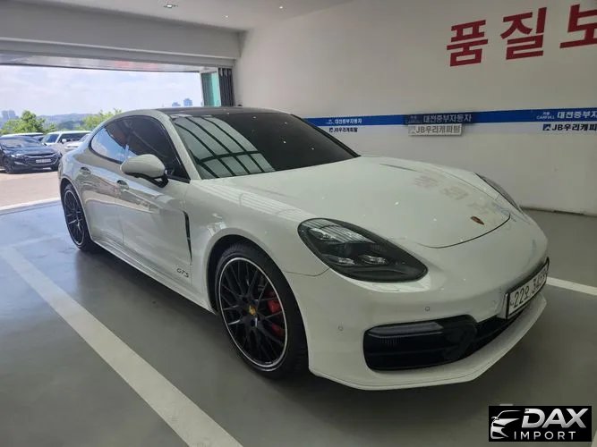 Porsche Panamera 4.0 GTS