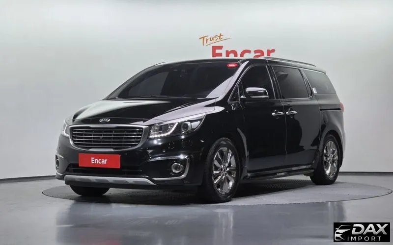 Kia Canival 7-seater Limousine