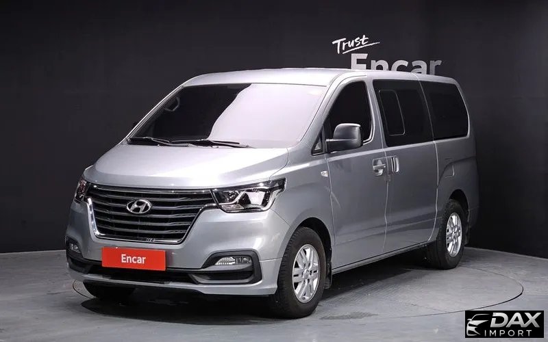 Hyundai Starex Van 5-Seater