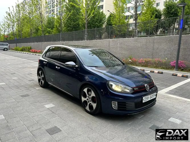 Volkswagen Golf 2.0 GTI 5Door