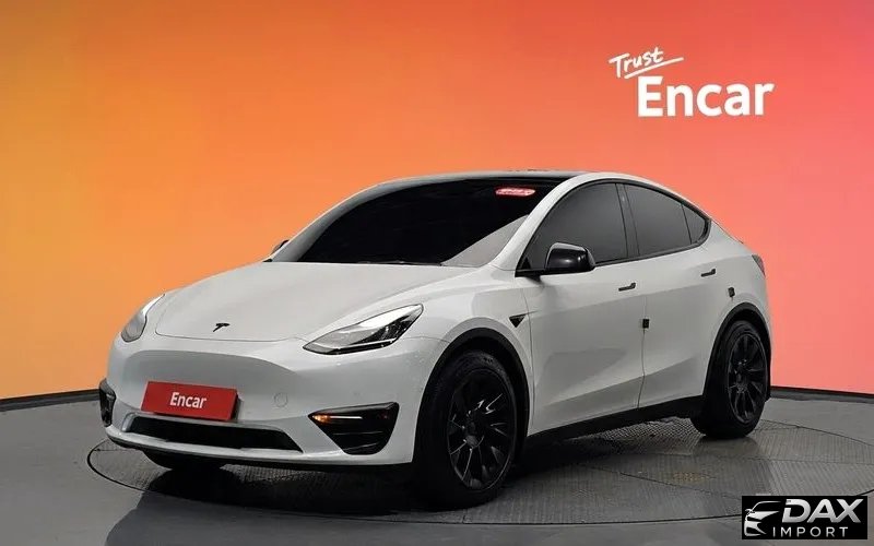 Tesla Model Y Long Range AWD