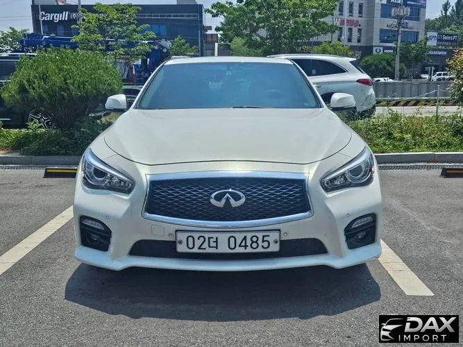Infiniti Q50 3.5 Hybrid Essence